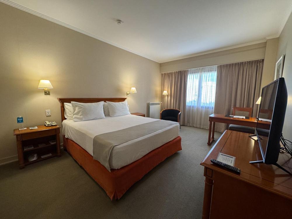 Austral Plaza Hotel Comodoro Rivadavia Exterior foto